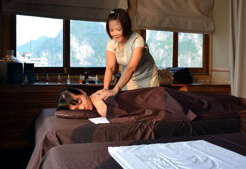 Dịch vụ Massage và Spa trên du thuyền Hạ Long
