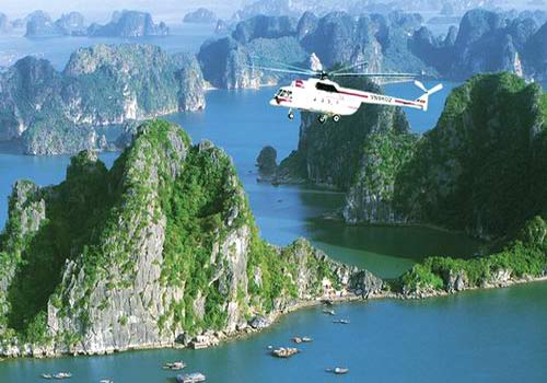 Halong Bay islands and islets Photos