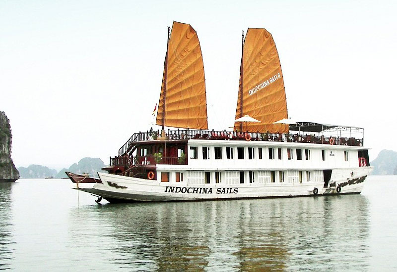 Du thuyền Indochina Sails