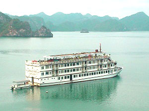 Du thuyền Huong Hai Sealife