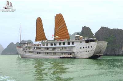 Du thuyền Indochina Sails