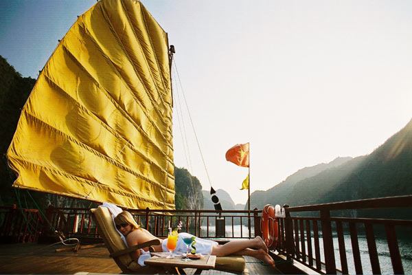 Sundeck