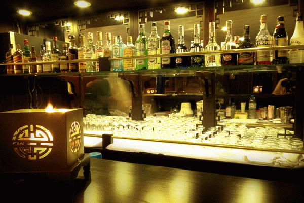 Bar on Bhaya cruises