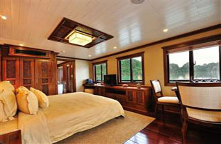 Paradise Peak Cruise 2days/1night 