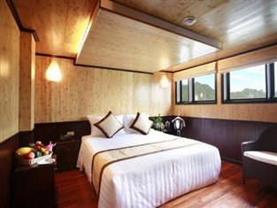 Syrena Cruise 2 Days/1Night