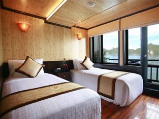 Syrena Cruise 2 Days/1Night