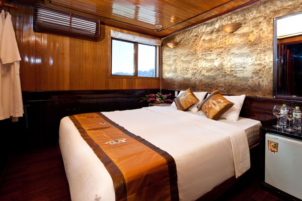 Deluxe double cabin