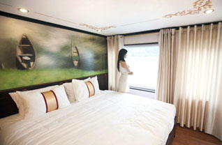 Huong Hai Sealife Cruise