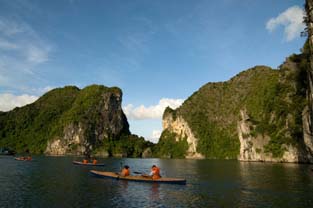 Valentine Cruise tour 3 Days/2 Nights