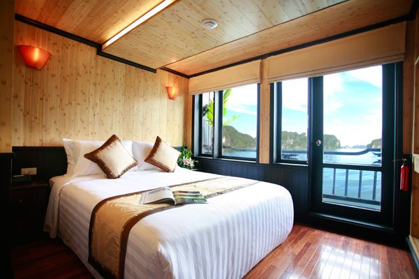 Deluxe cabin