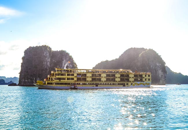 Halong bay Golden Cruise