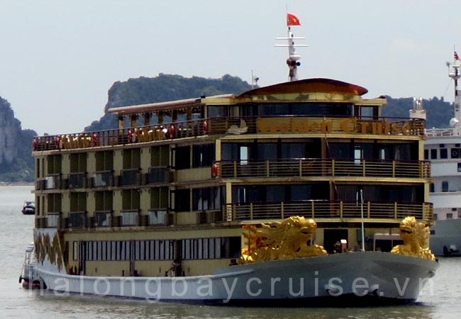 Luxury Golden Cruise