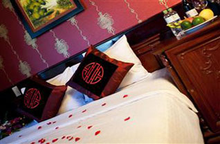 Opera cruise 2days/1night 