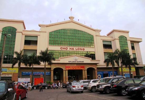Halong Market