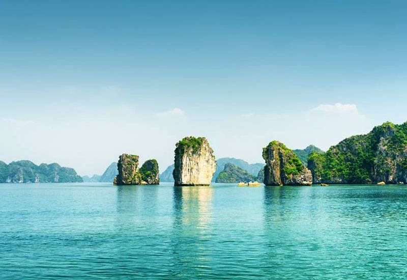 How to Get to Halong Bay from Antigua and Barbuda?