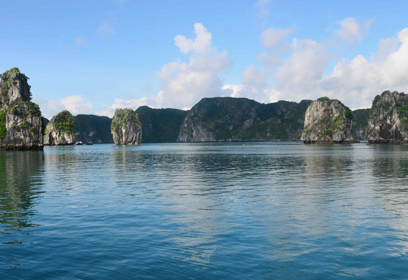 How to Book a Halong Bay Cruise from East Timor?