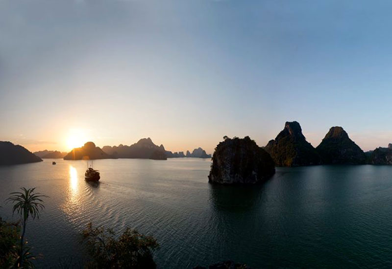 How to Get to Halong Bay from Ireland?