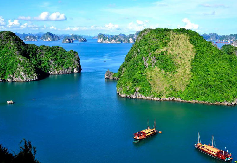 How to Get to Halong Bay from Montserrat?