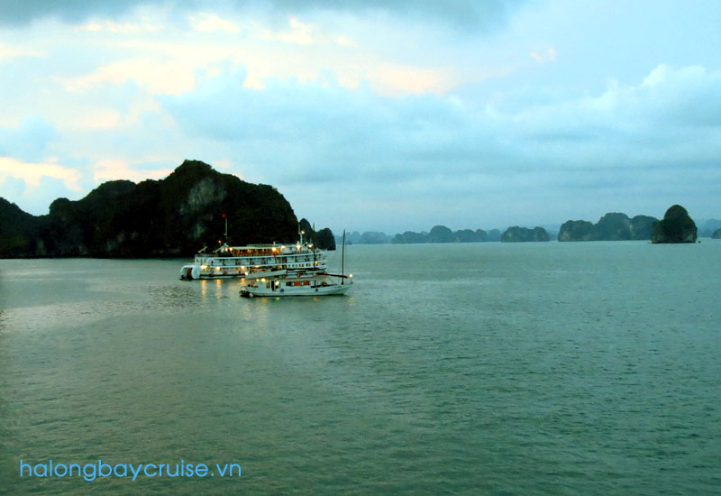 How to Get to Halong Bay from An Giang?