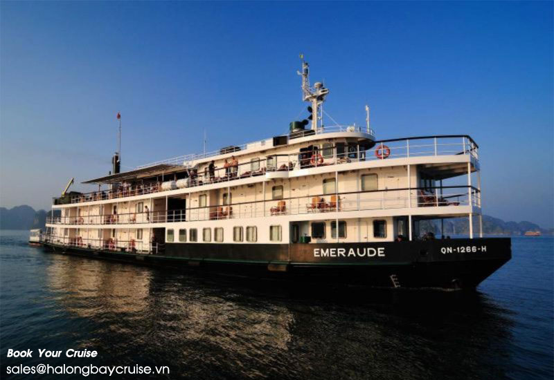 Best Things to Do on Emeraude Classic Cruises