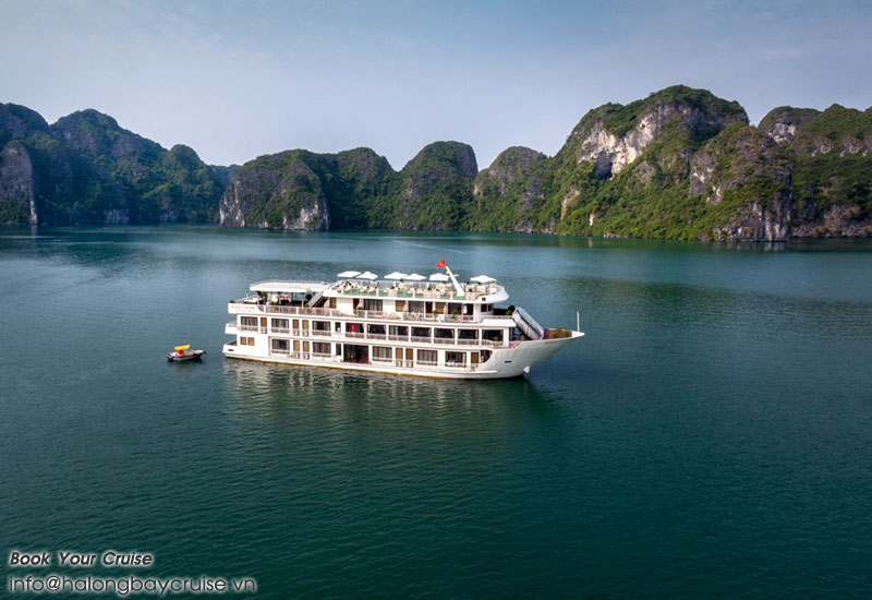 How to Get to Halong Bay from Grenada?