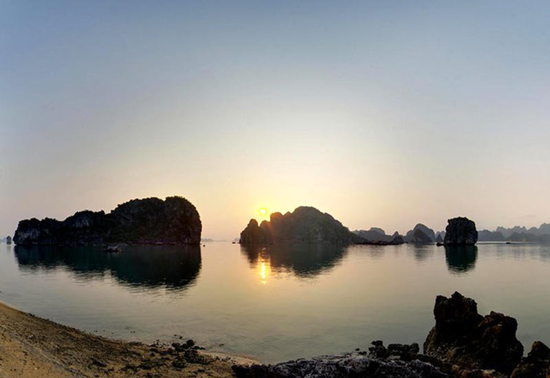 How to Get to Halong Bay from Cook Islands?