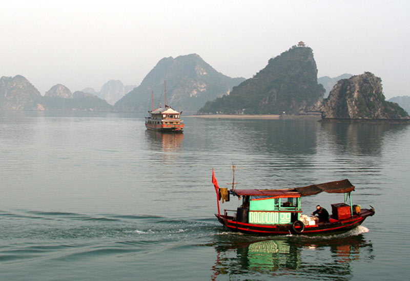 How to Book a Halong Bay Cruise from Germany?