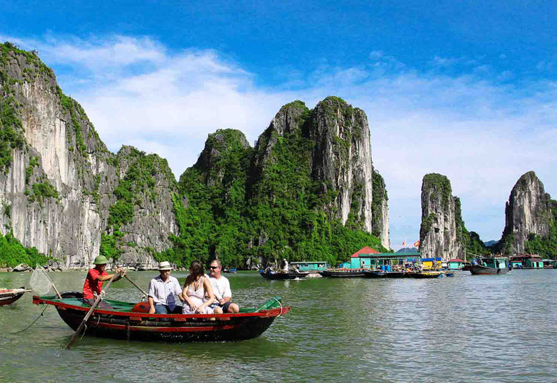 Travel tips for Halong Bay in May