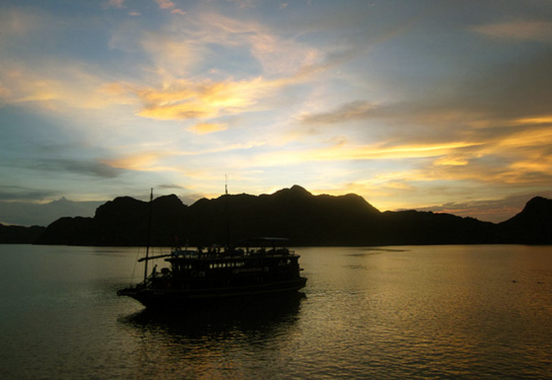 How to Book a Halong Bay Cruise from Cyprus?