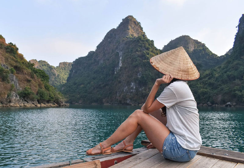 How much is a single supplement on a Halong Bay cruise?