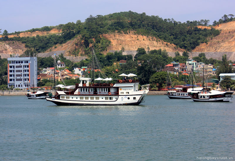 How to Get to Halong Bay from Nigeria?