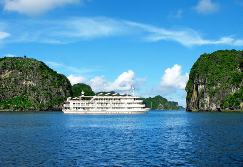Top 10 Halong Bay Tours in September 2019 with Best Cruises