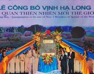 Ha Long Bay recognized as a natural wonder of the world