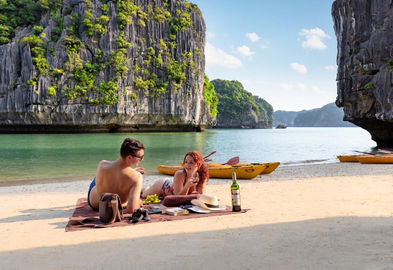 10 Best Halong Bay Cruises for Couples