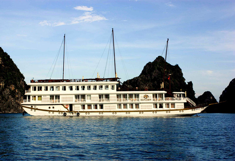 Best Things to Do on Jasmine Cruise