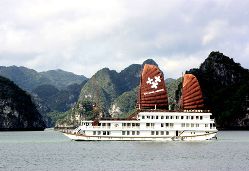 How to Book Jasmine Cruise?