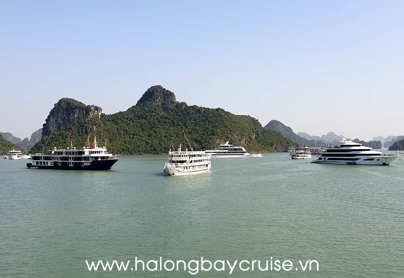 Halong Bay weather in December