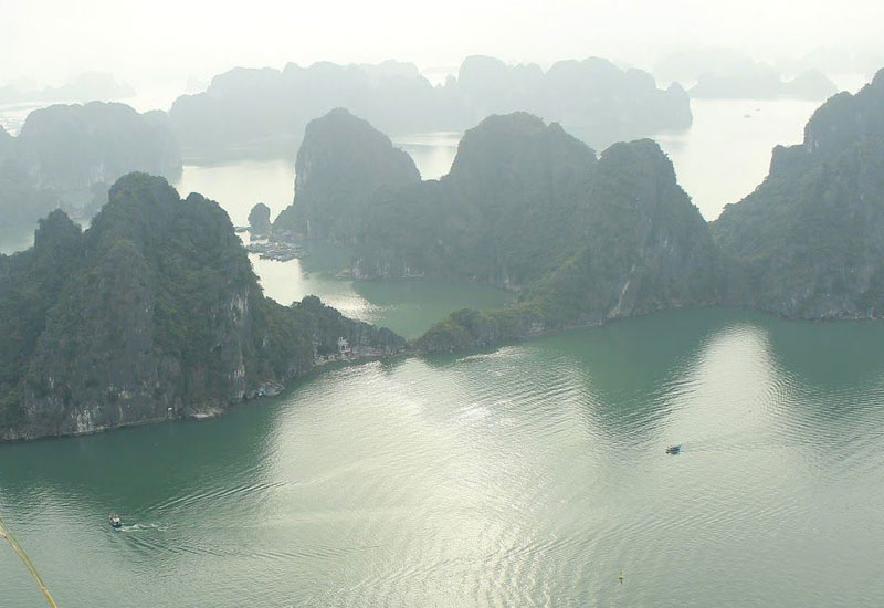 How to Book a Halong Bay Cruise from Aruba?
