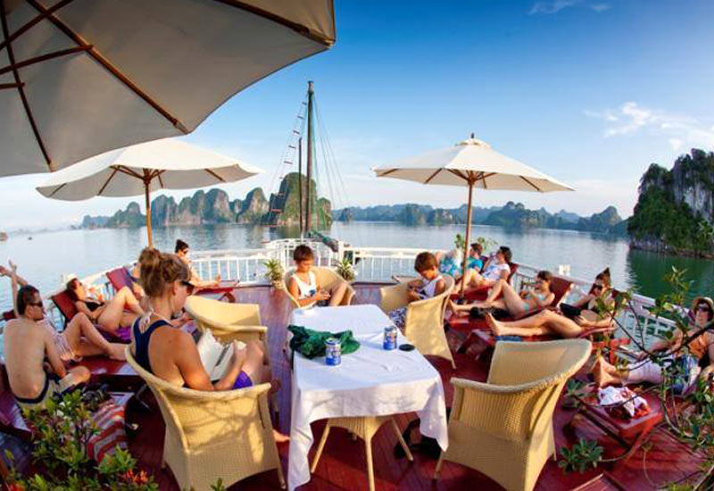 How to Get to Halong Bay from Australia?