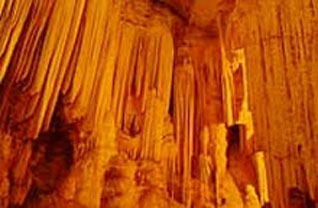 Tam Cung Cave
