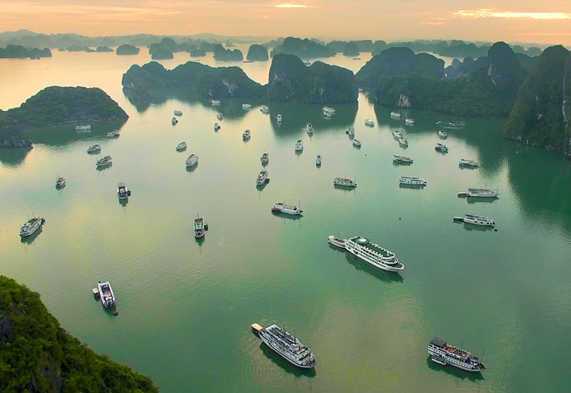 How to Get to Halong Bay from Estonia?