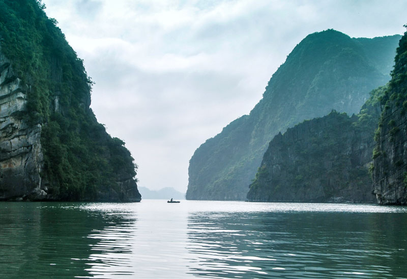 How to Book a Halong Bay Cruise from Cook Islands?