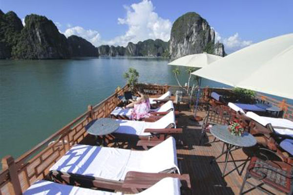 Sundeck