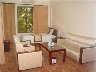 Tien Long Hotel 