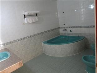 Tien Long Hotel 