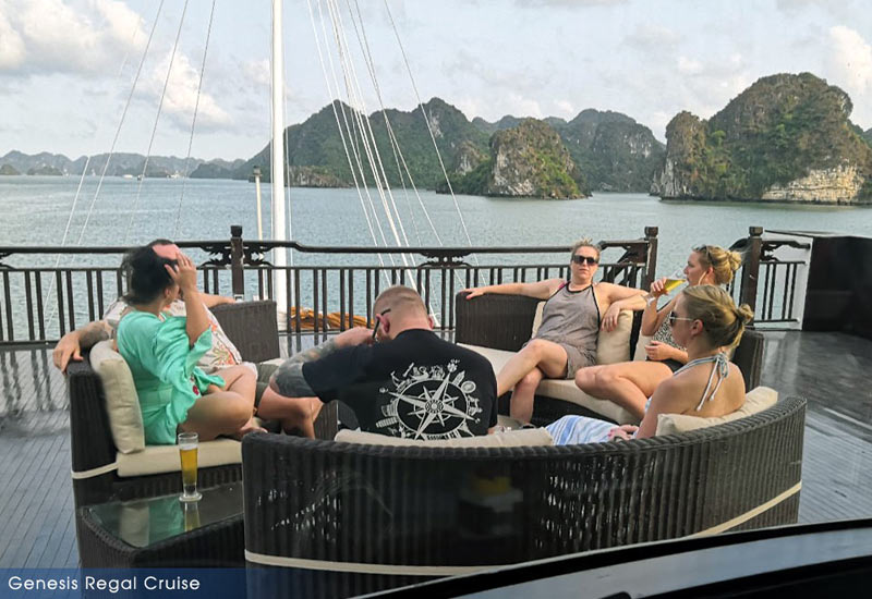 Genesis Regal Cruise 