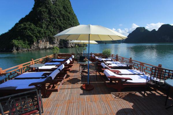 Sundeck