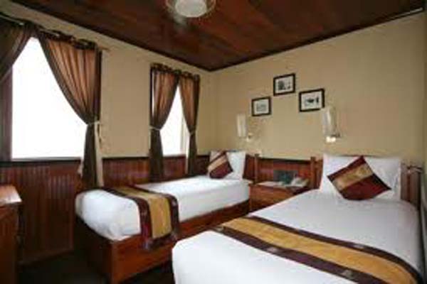 Twin cabin