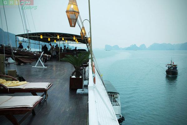 Sundeck