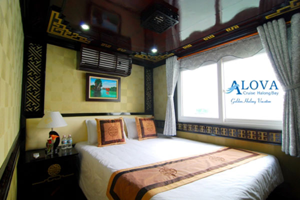Alova Gold Cabin